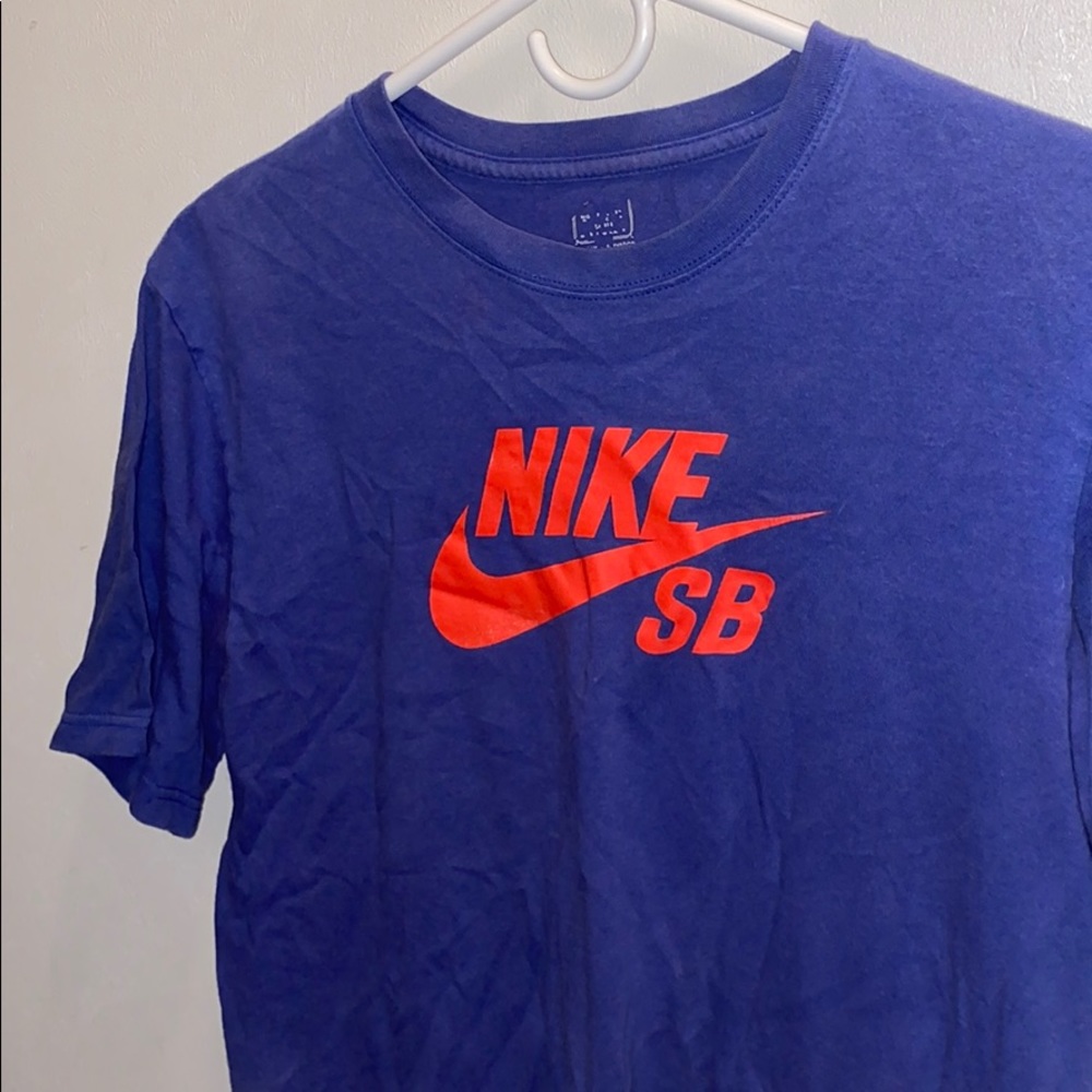 Nike Men’s T-Shirt